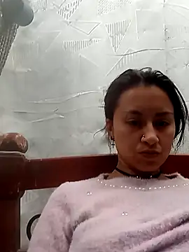 Snapshot of bravepetunia chatting on October 15, 2025, 2:47 pm bravepetunia online show from October 15, 2025, 2:47 pm