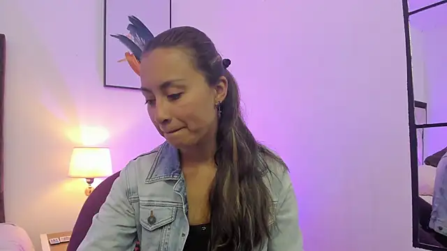 Snapshot of bravepetunia chatting on November 27, 2025, 12:05 pm bravepetunia online show from November 27, 2025, 12:05 pm