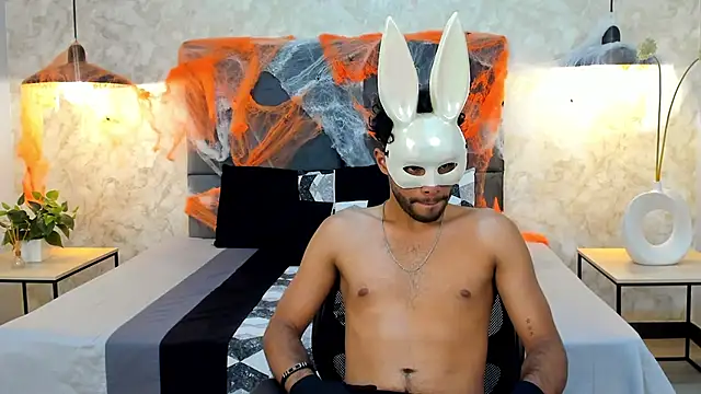 Snapshot of RaphaelDufort chatting on October 29, 2025, 11:47 pm RaphaelDufort online show from October 29, 2025, 11:47 pm