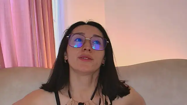 Snapshot of Ginevra_esposito chatting on May 7, 2026, 12:52 pm Ginevra esposito online show from May 7, 2026, 12:52 pm