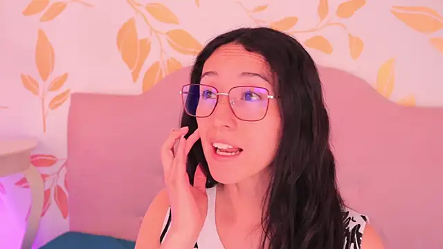 Ginevra esposito online show from March 25, 2026, 12:37 pm