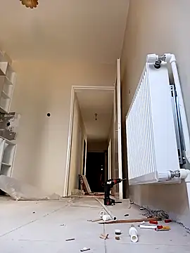 alex10alexx online show from September 18, 2025, 11:13 am