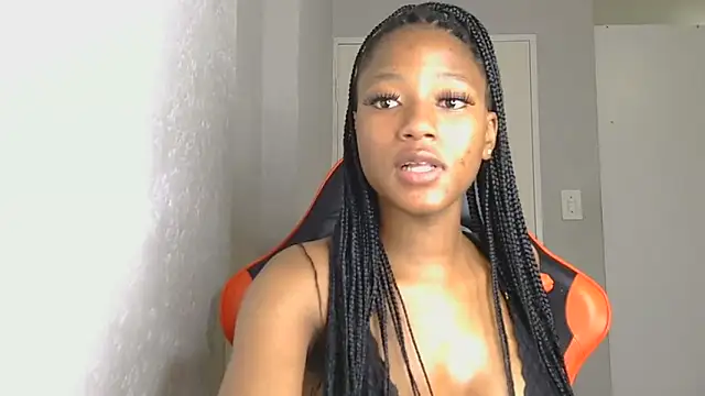 Ballenciaa online show from October 29, 2025, 7:13 pm