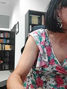 Emily de Carla online show from November 12, 2025, 3:49 pm