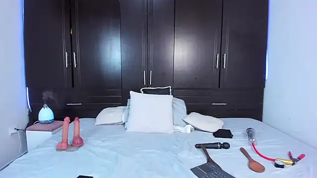 Snapshot of zadders_yb chatting on October 2, 2025, 4:05 am zadders yb online show from October 2, 2025, 4:05 am