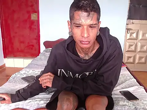 black firex online show from November 7, 2025, 3:27 pm