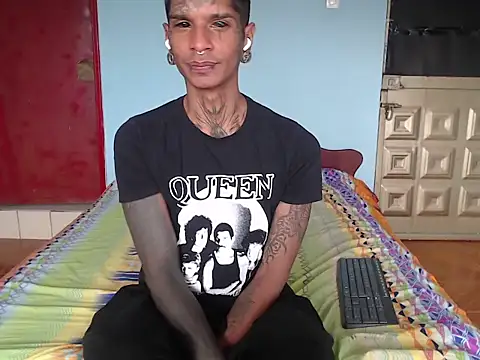 black firex online show from November 11, 2025, 1:50 pm