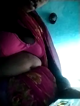 Snapshot of Hot-qwer chatting on February 21, 2026, 12:29 pm Hot-qwer online show from February 21, 2026, 12:29 pm