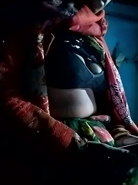 Snapshot of Hot-qwer chatting on January 8, 2026, 1:39 pm Hot-qwer online show from January 8, 2026, 1:39 pm