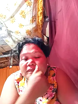 Snapshot of Mari_fvcks chatting on December 19, 2025, 5:00 am Mari fvcks online show from December 19, 2025, 5:00 am