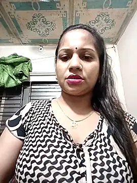 Snapshot of Payel_50 chatting on June 22, 2026, 2:47 pm Payel 50 online show from June 22, 2026, 2:47 pm