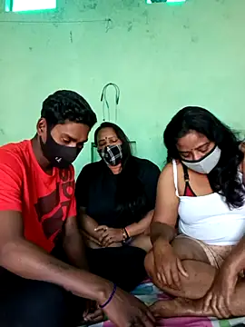 LoveOnStream online show from November 7, 2025, 6:40 am