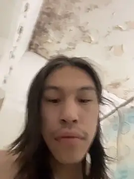 heytherepeoples717 online show from January 17, 2026, 1:04 pm