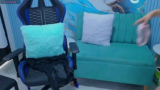 Cami Boobss online show from December 20, 2025, 12:30 pm