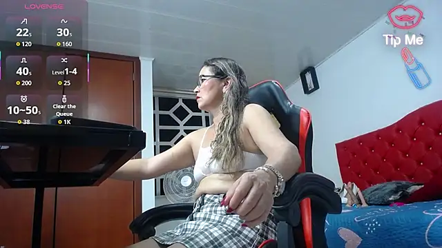noelia milf19 online show from May 28, 2026, 1:57 am