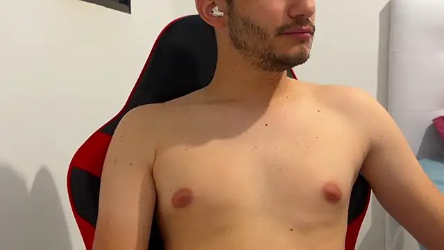 bernardobacci online show from November 12, 2025, 9:40 pm