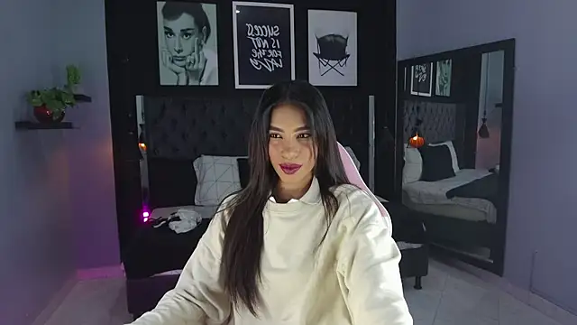 kitty collins  online show from October 20, 2025, 11:55 am