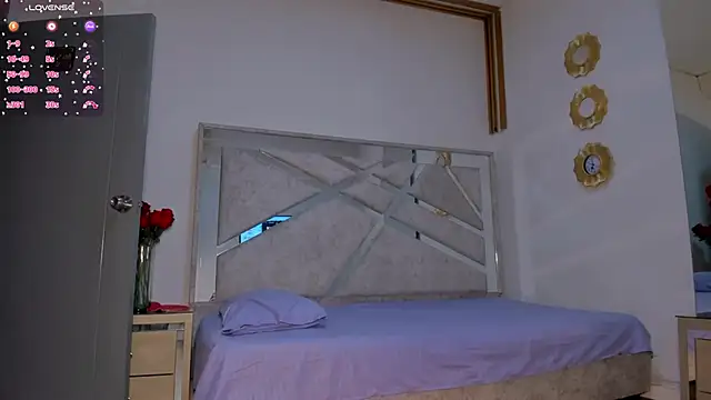 Snapshot of ThiccyLexxy chatting on November 5, 2025, 11:57 am ThiccyLexxy online show from November 5, 2025, 11:57 am