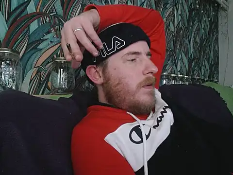 gaydavid online show from November 4, 2025, 12:58 am