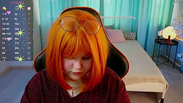 fillisfox  online show from February 25, 2026, 11:32 am