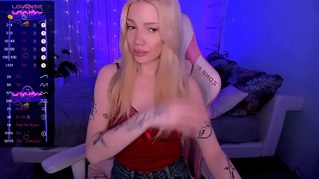 AnyaTaylor  online show from March 14, 2026, 2:06 am