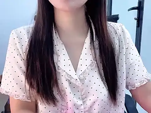 Snapshot of Tinaa-22 chatting on September 20, 2025, 5:01 am Tinaa-22 online show from September 20, 2025, 5:01 am