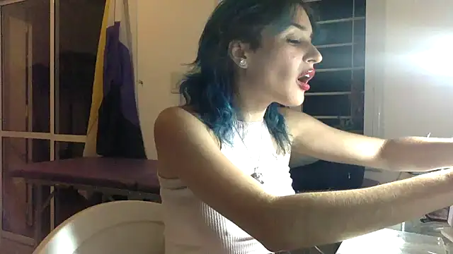 Snapshot of kendrafarq chatting on February 14, 2026, 3:29 am kendrafarq online show from February 14, 2026, 3:29 am