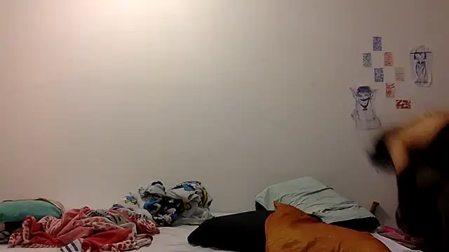 Snapshot of kendrafarq chatting on March 2, 2026, 8:10 am kendrafarq online show from March 2, 2026, 8:10 am