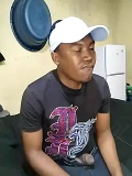 Snapshot of shebeshid chatting on June 2, 2026, 3:23 pm shebeshid online show from June 2, 2026, 3:23 pm