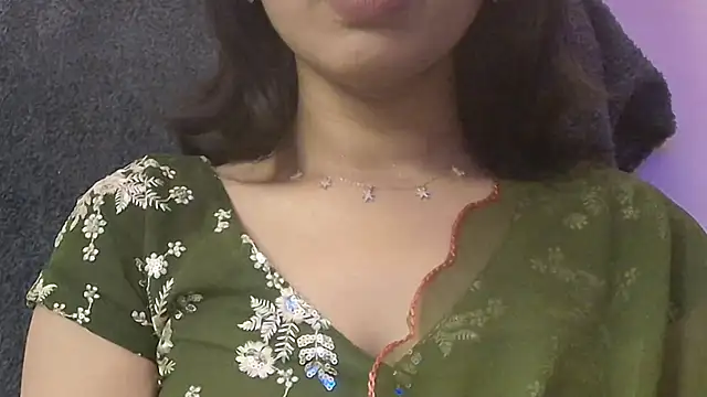 Snapshot of SWEET-18-TEEN chatting on October 9, 2025, 6:19 pm SWEET-18-TEEN online show from October 9, 2025, 6:19 pm