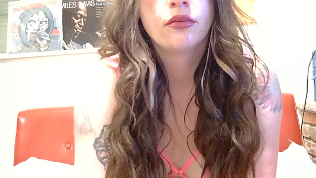 Snapshot of pppawg chatting on September 18, 2025, 9:01 am pppawg online show from September 18, 2025, 9:01 am