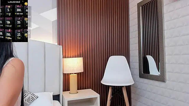 Snapshot of Mommy_Naughty chatting on February 9, 2026, 12:03 pm Mommy Naughty online show from February 9, 2026, 12:03 pm