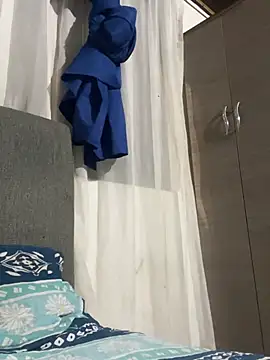 Snapshot of leinad_or97 chatting on February 11, 2026, 2:44 am leinad or97 online show from February 11, 2026, 2:44 am