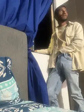 Snapshot of leinad_or97 chatting on February 10, 2026, 2:54 am leinad or97 online show from February 10, 2026, 2:54 am