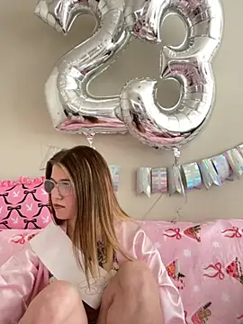 Riley ray69 online show from November 11, 2025, 3:18 pm