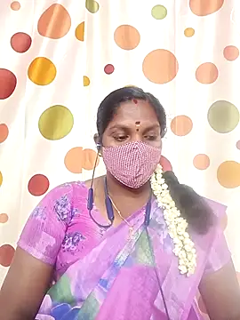 Snapshot of Tamil_Abinaya chatting on November 17, 2025, 5:17 pm Tamil Abinaya online show from November 17, 2025, 5:17 pm