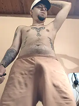 Snapshot of Juuaanp3 chatting on February 10, 2026, 5:56 pm Juuaanp3 online show from February 10, 2026, 5:56 pm