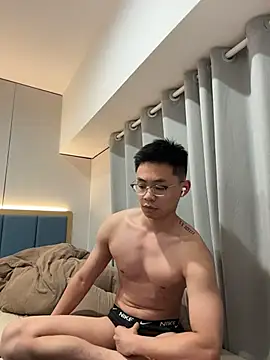 Snapshot of jensenyep chatting on November 25, 2025, 2:06 pm jensenyep online show from November 25, 2025, 2:06 pm