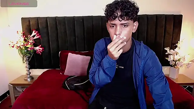 jhos padill online show from February 7, 2026, 1:19 pm