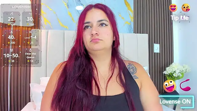 Snapshot of Victoria_Guzman chatting on April 21, 2026, 5:08 pm Victoria Guzman online show from April 21, 2026, 5:08 pm