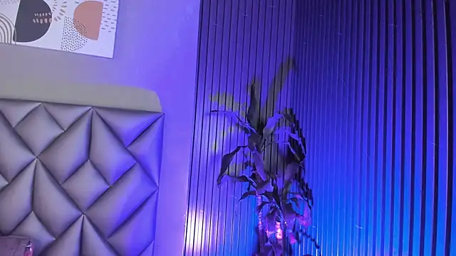 Kitty Dollyy online show from November 12, 2025, 9:07 pm