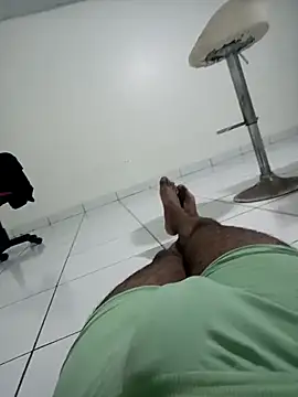 marii15 online show from November 3, 2025, 5:34 am