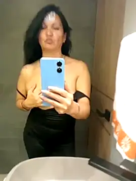 Ternura Prohibida online show from November 1, 2025, 3:02 am