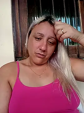 Snapshot of Samantha6767x chatting on March 13, 2026, 8:25 pm Samantha6767x online show from March 13, 2026, 8:25 pm