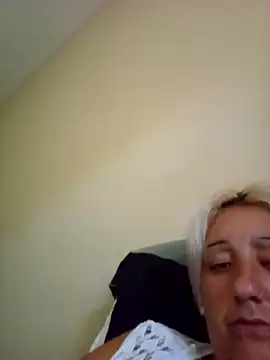 Snapshot of Samantha6767x chatting on February 6, 2026, 4:25 pm Samantha6767x online show from February 6, 2026, 4:25 pm