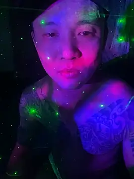 XLJjjjjjjjjjj online show from January 11, 2026, 5:53 pm