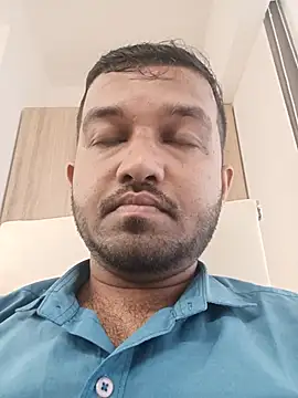 VJ17 online show from October 31, 2025, 4:53 am