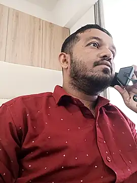 VJ17 online show from October 8, 2025, 6:37 am