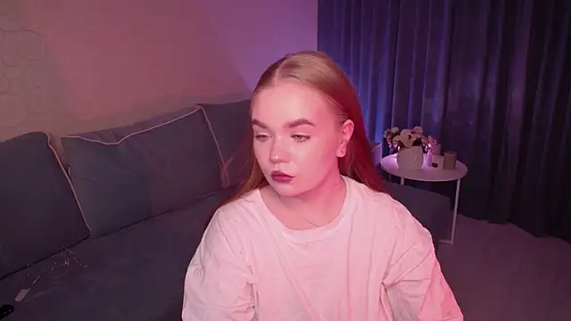 EmiRise online show from September 27, 2025, 5:19 pm