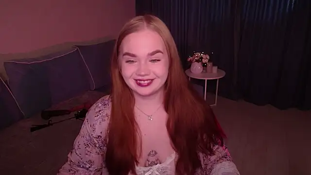 EmiRise online show from September 23, 2025, 3:35 am